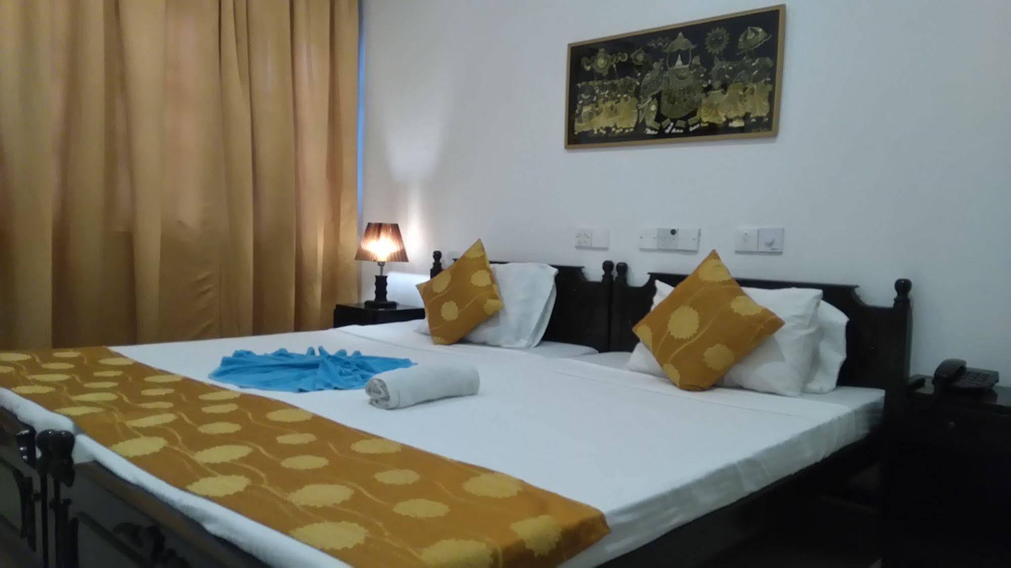 Dehiwala-Mount Lavinia Beverly Hills Hotel מראה חיצוני תמונה