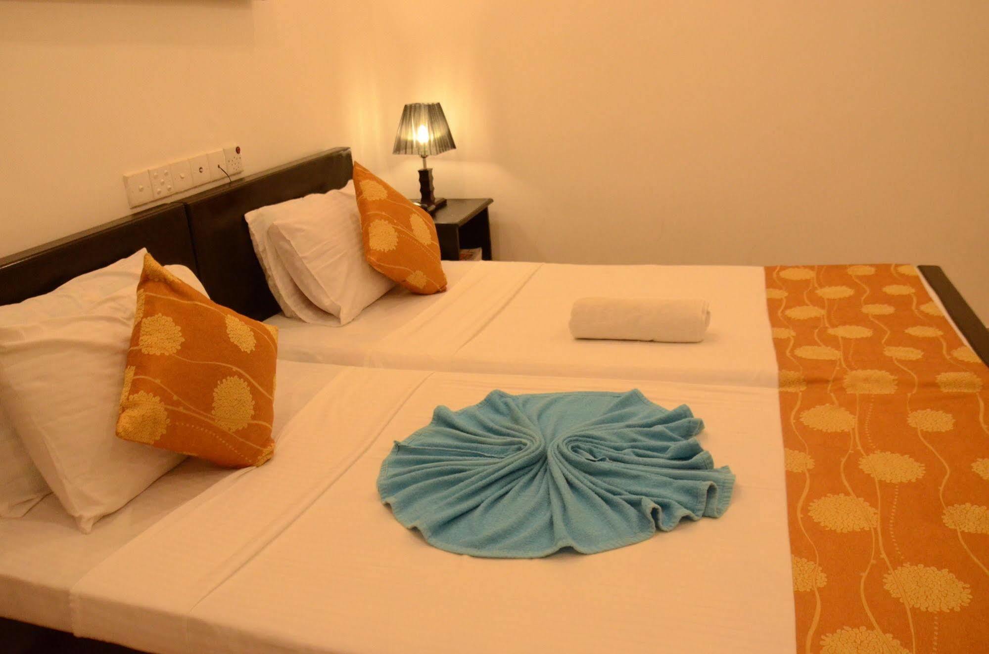 Dehiwala-Mount Lavinia Beverly Hills Hotel מראה חיצוני תמונה